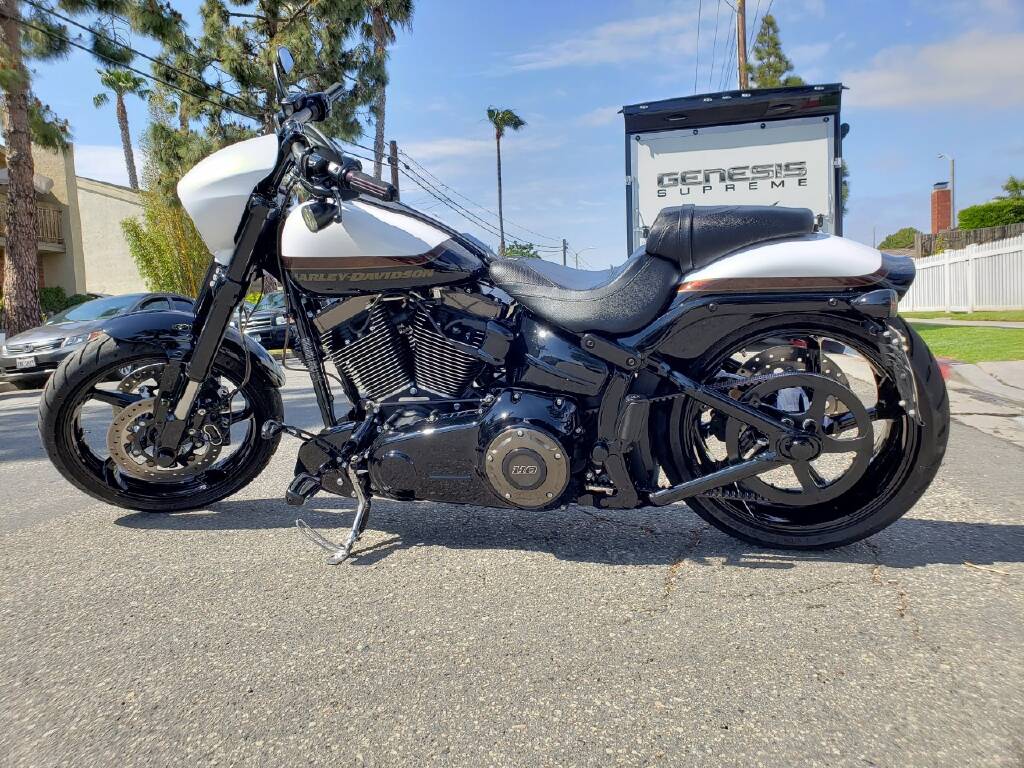 Harley Breakout Cvo >> 2017 Harley Davidson Breakout Cvo Huntington Beach Ca Cycletrader Com Harley Breakout Cvo >> 2017 Harley Davidson Breakout Cvo Huntington Beach Ca Cycletrader Com
