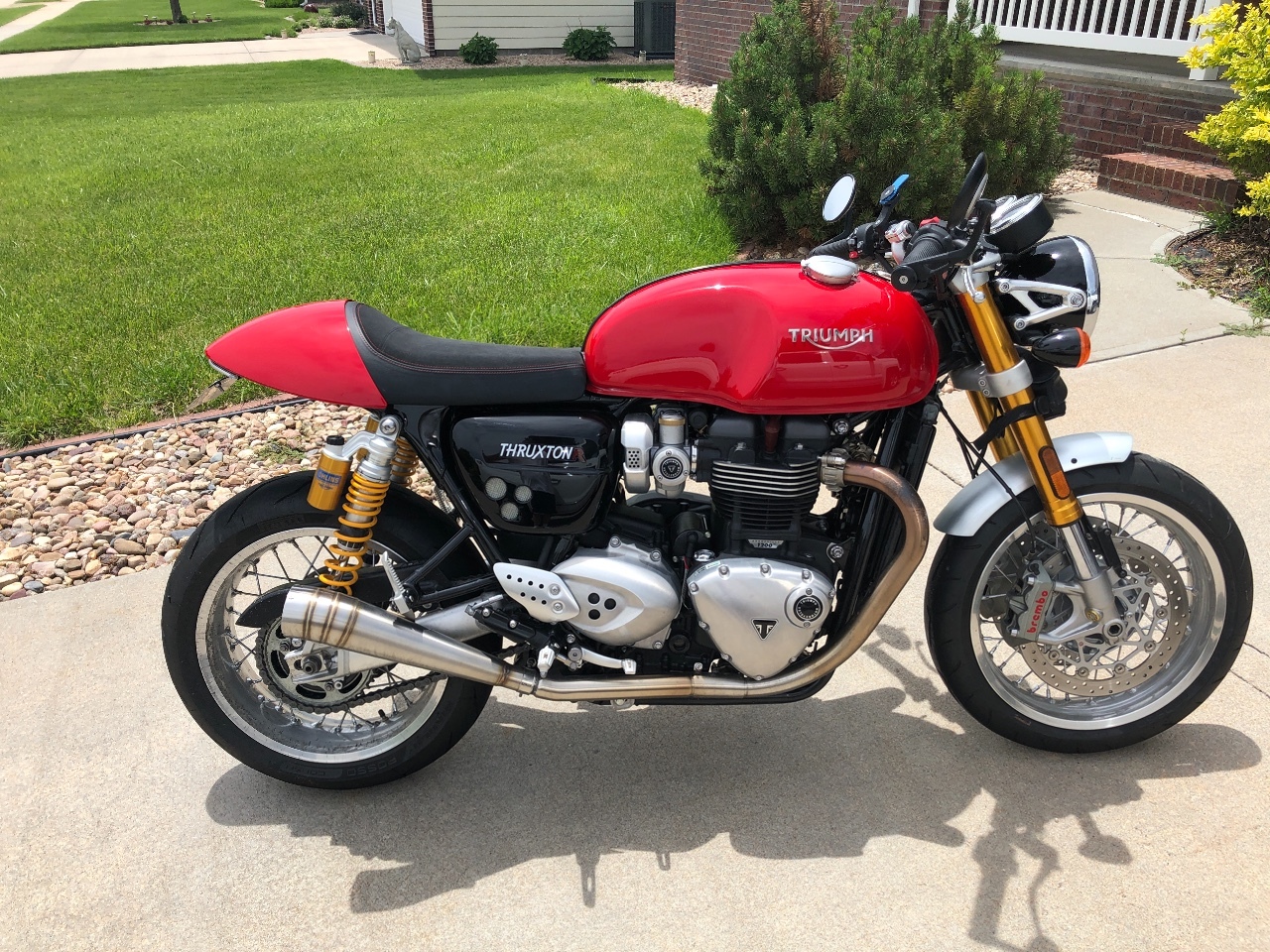 2016 triumph thruxton 1200