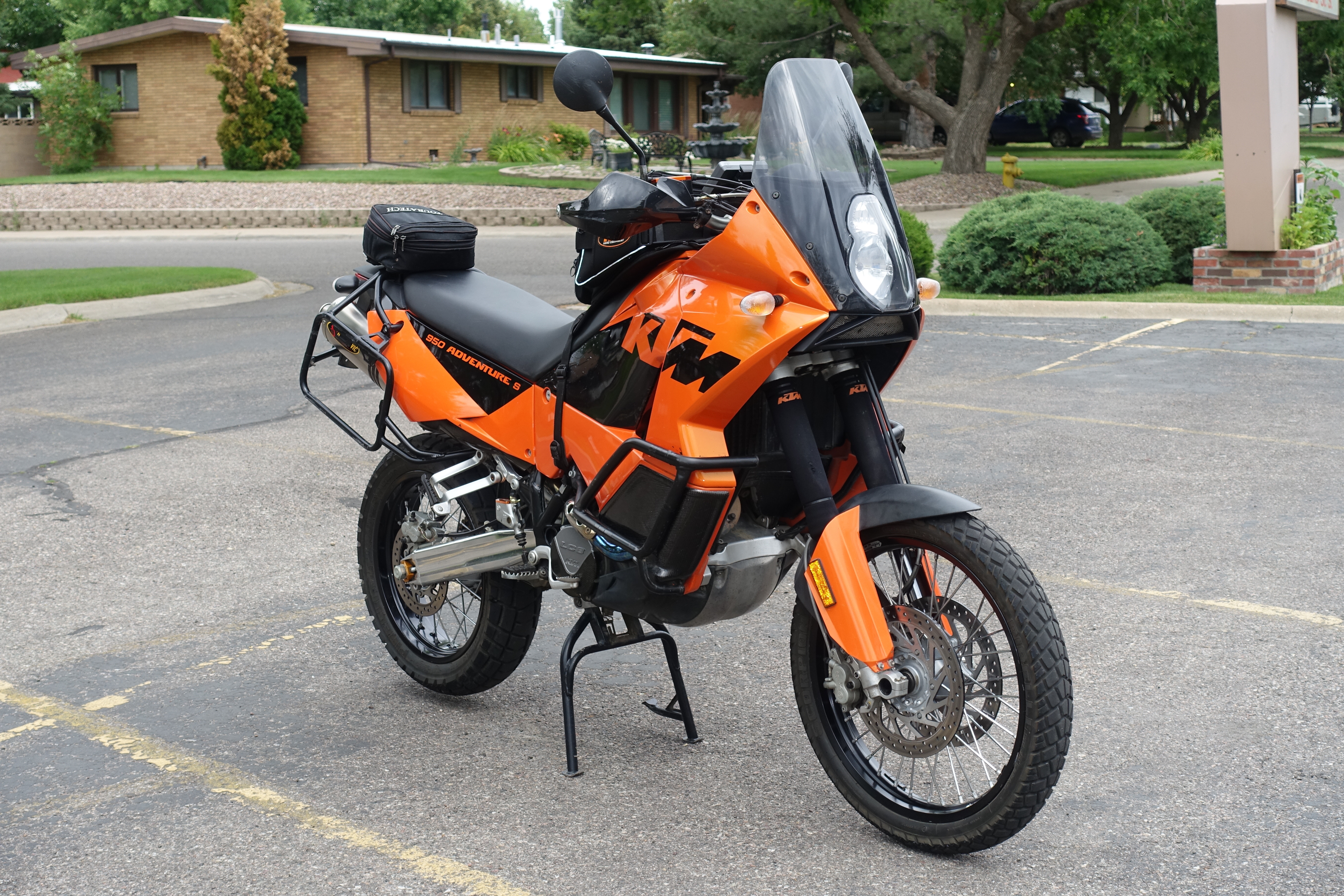 ktm 950 s