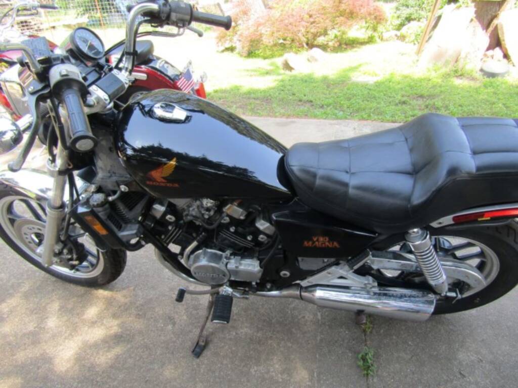 Honda Magna V30 Motorcycle Manuals Honda Magna V30 Motorcycle Manuals