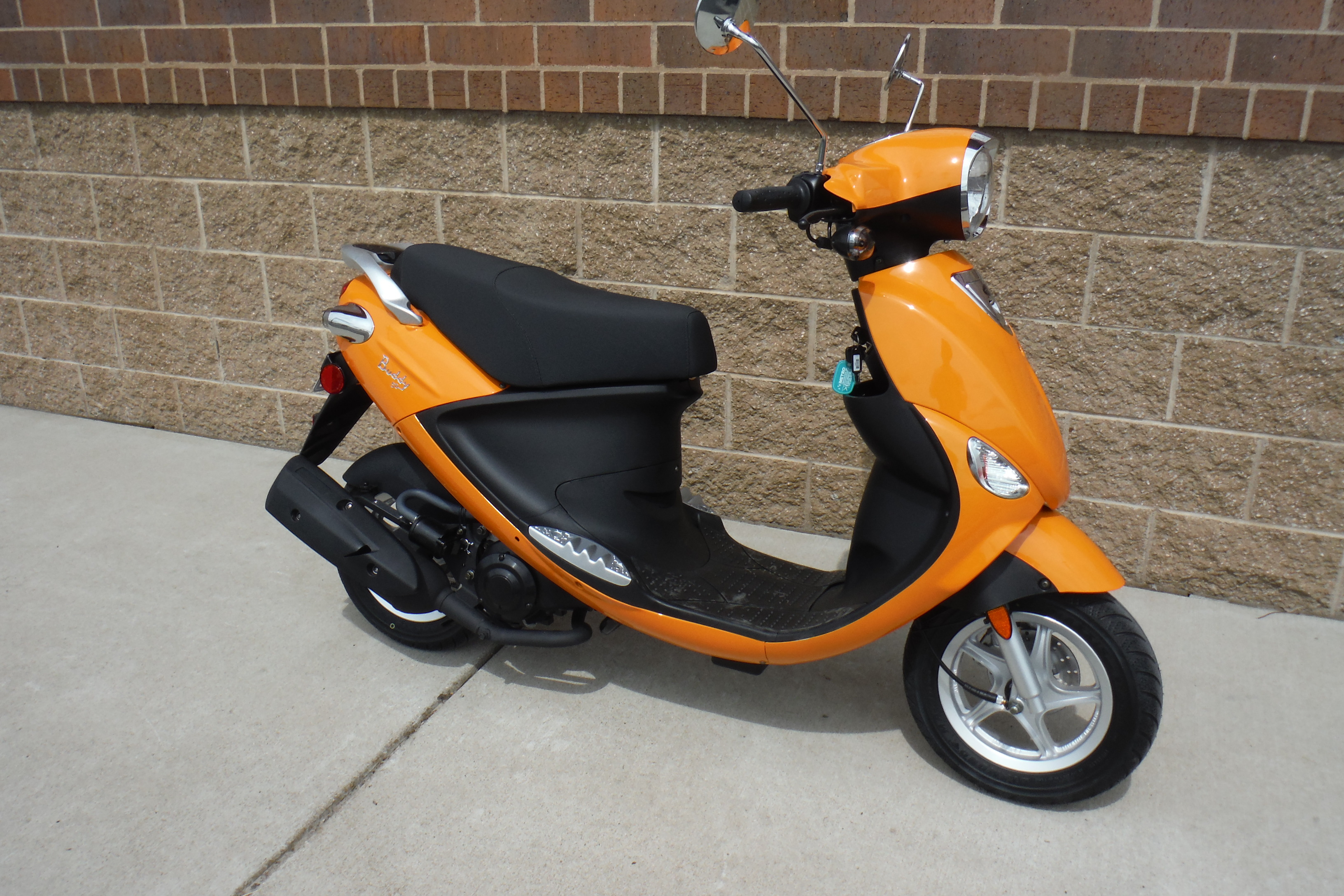 New 2023 Genuine Scooter Company Buddy 50 For Sale in Neenah, WI