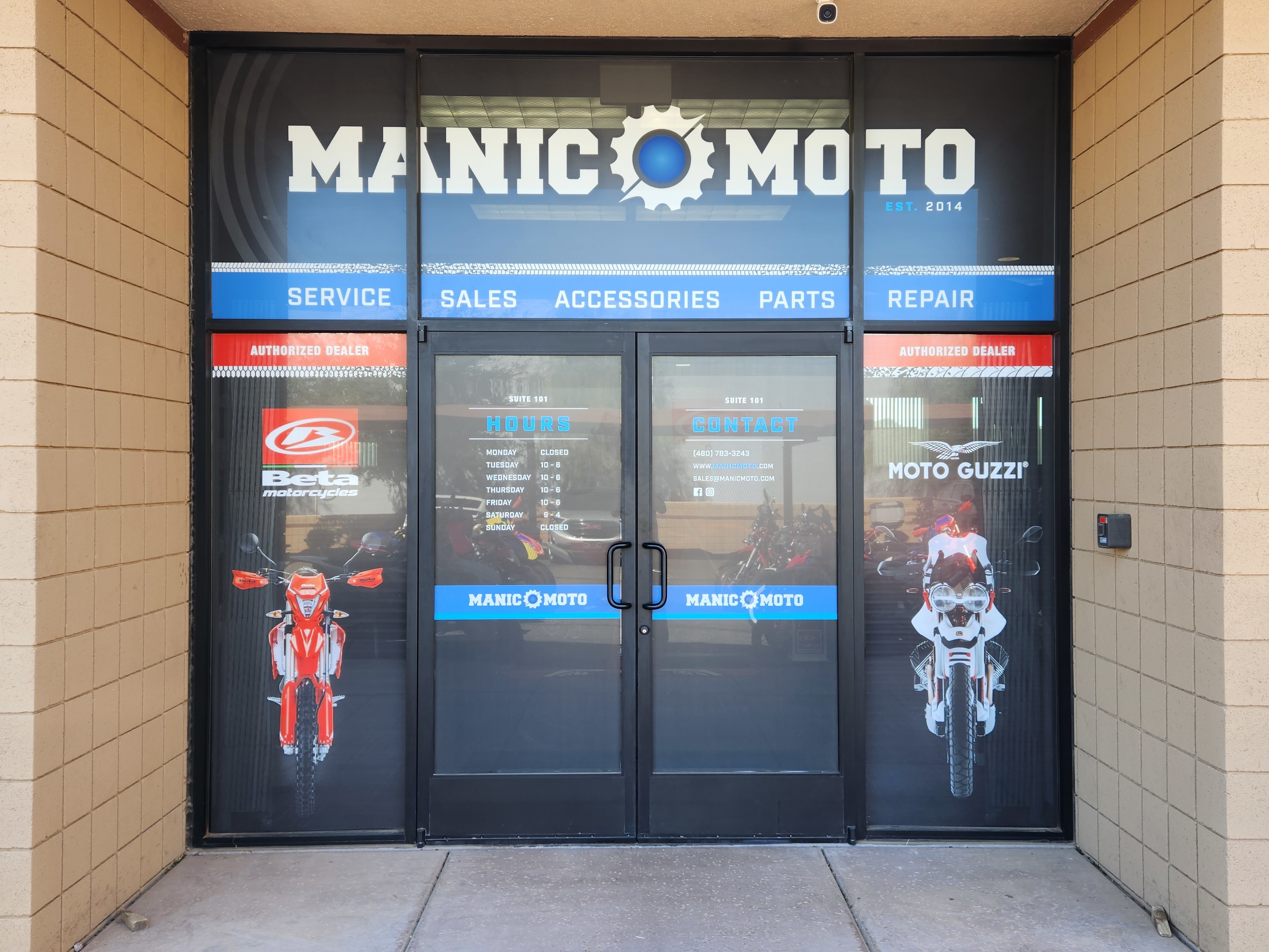 Manic Motorcycle logo