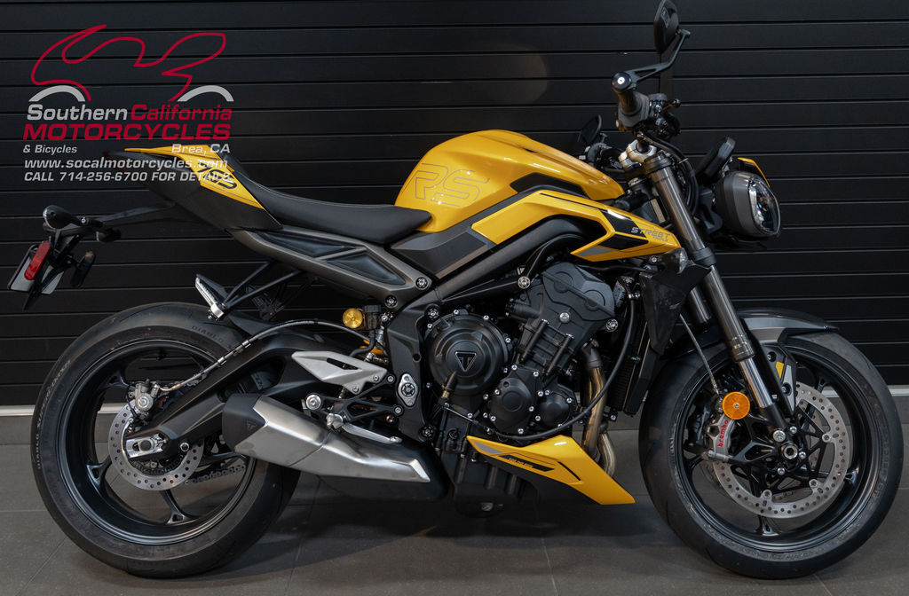 street triple scrambler