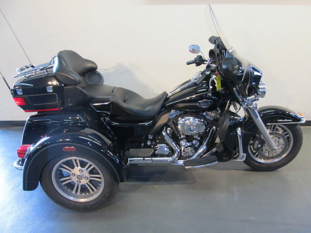 2014 tri glide blue book