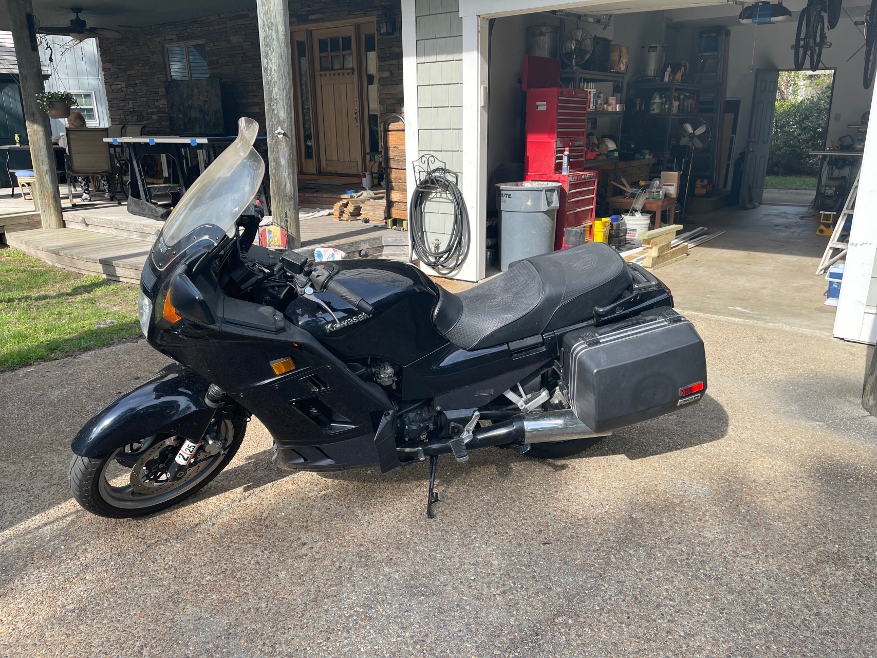 4 SALE KAWASAKI CONCOURS 1000 TOURING IN STYLE ON THE CHEAP visual data 8