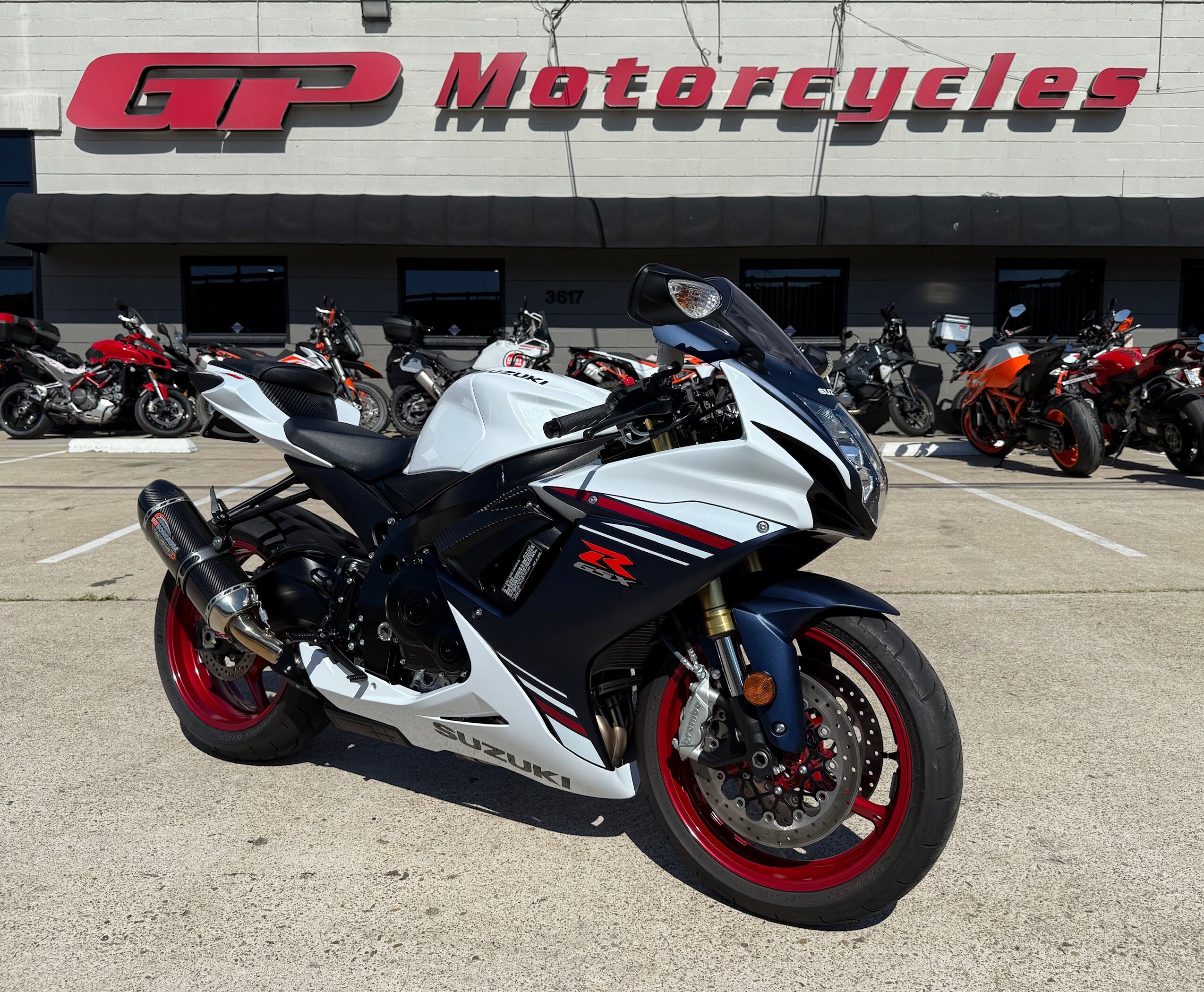 2024 SUZUKI GSX-R750