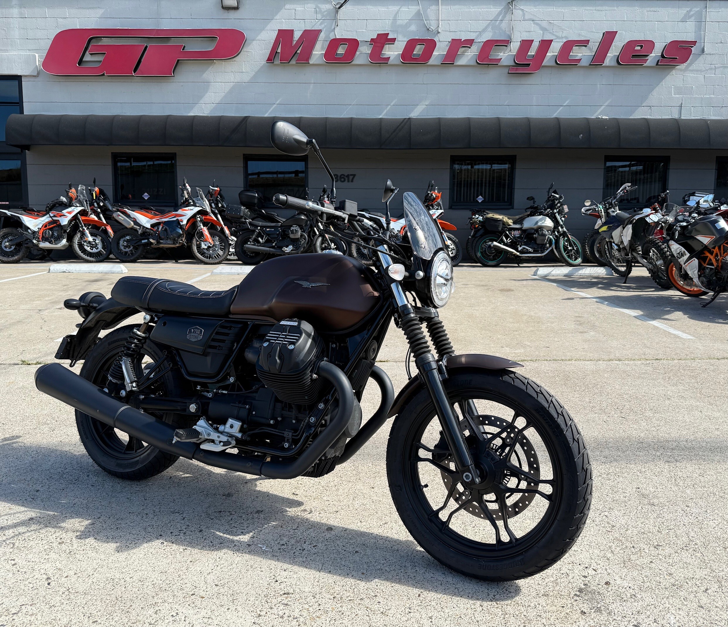 2019 MOTO GUZZI V7 III STONE