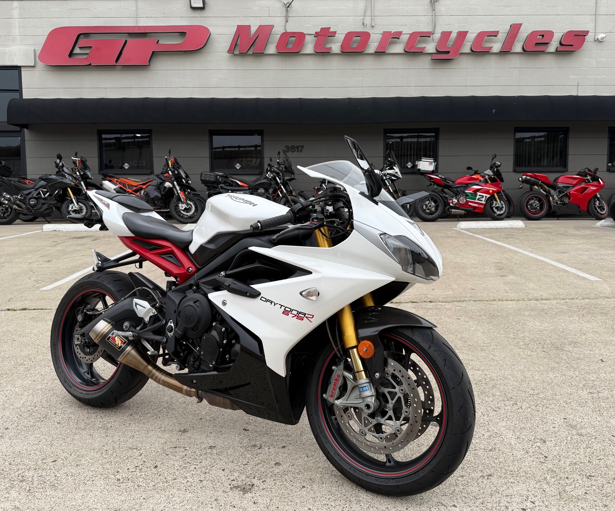 2016 TRIUMPH DAYTONA 675R