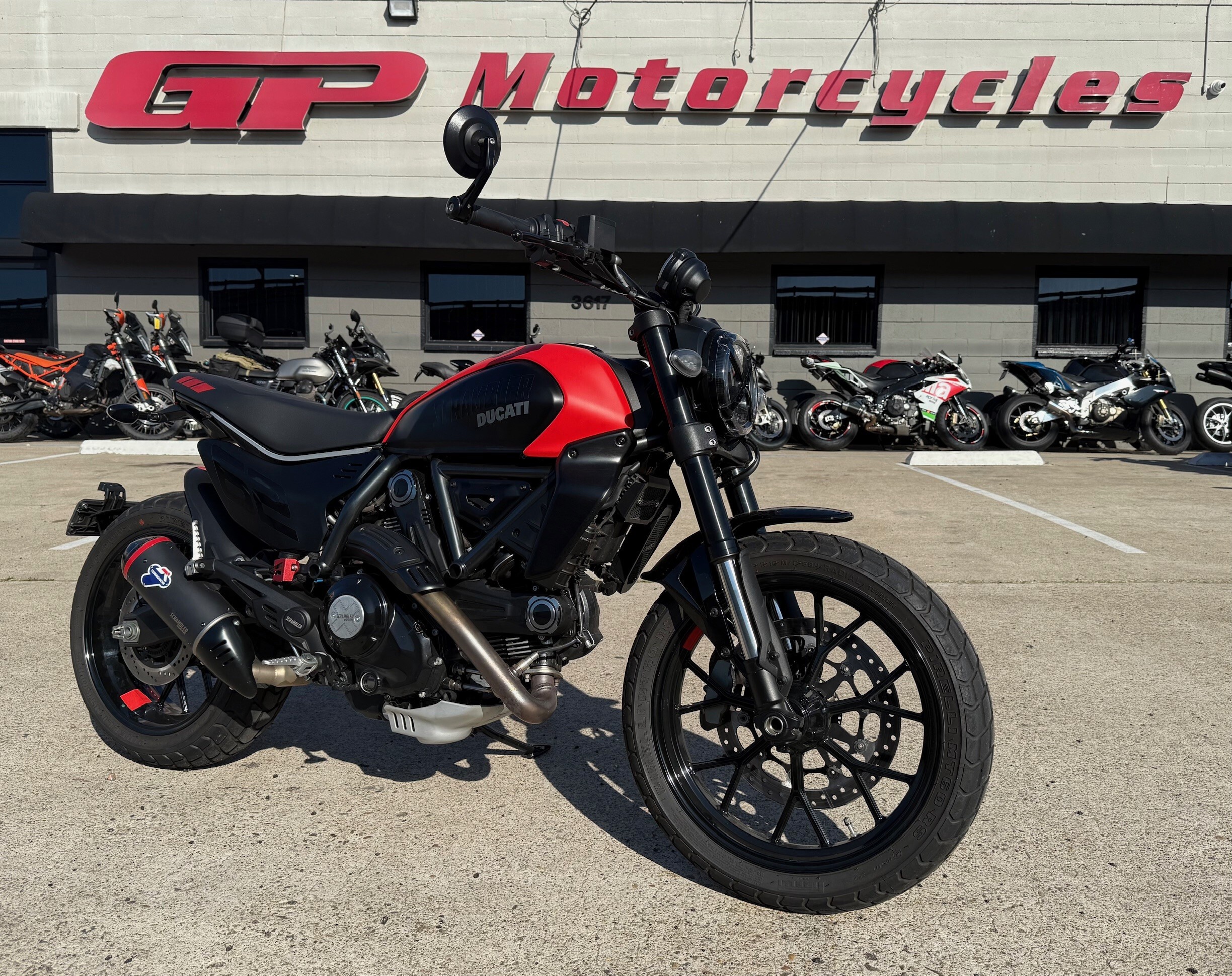 2024 DUCATI SCRAMBLER FULL THROTTLE